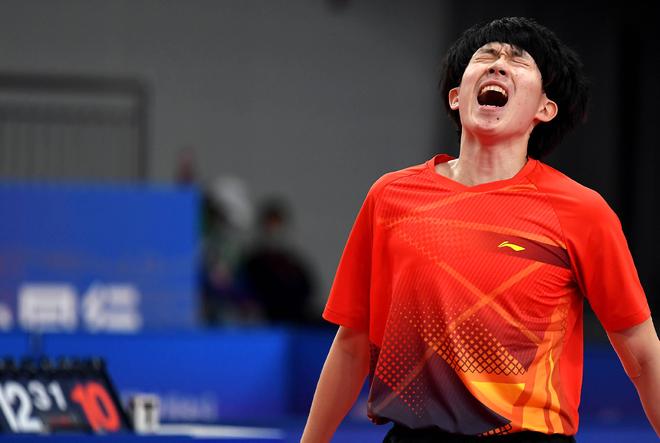 球管理层 球管理层