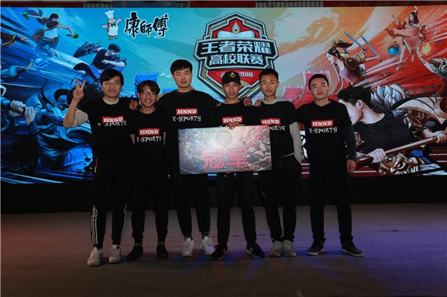 适的价格引 适的价格引